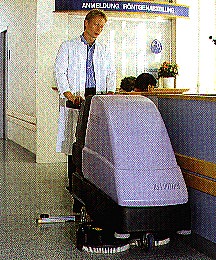 Cobra71.jpg (33231 Byte)