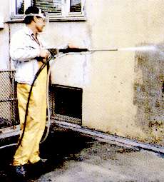 nassandstrahlen.jpg (12662 Byte)